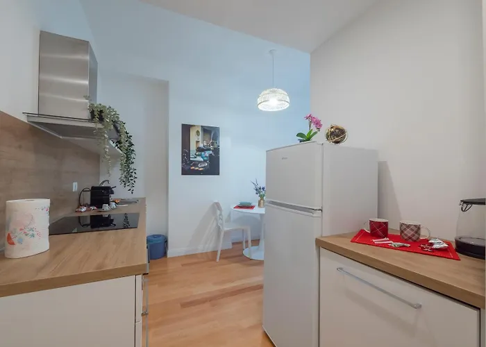 I Host - Gressoney 3 Milano